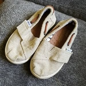 Toddler 6 Toms